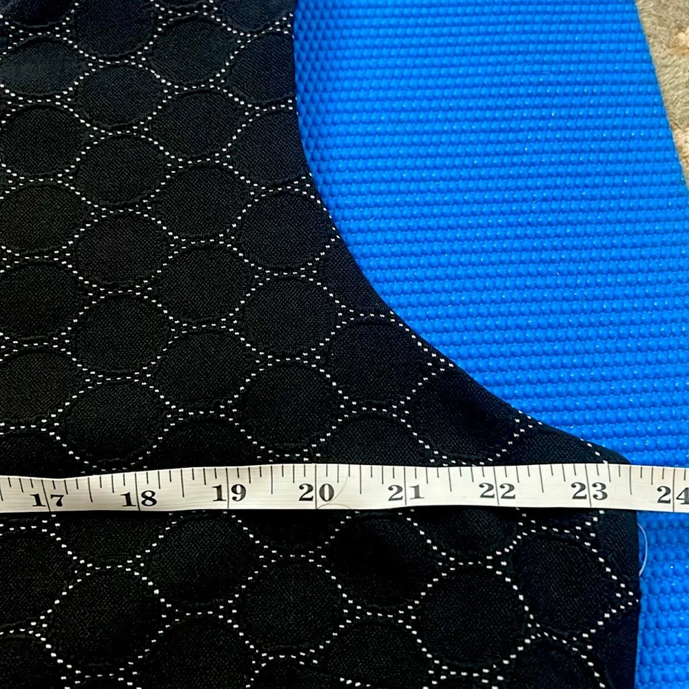 Taylor black mini